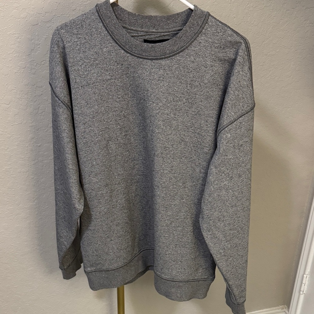 Banana Republic Gray Crewneck Sweater